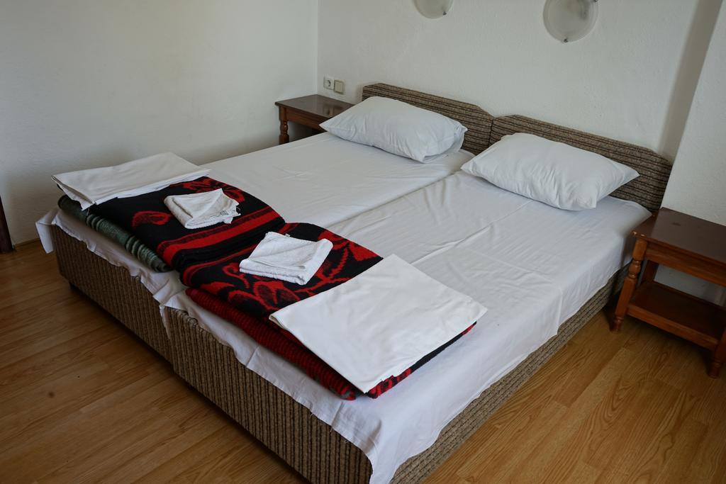 Lovac II Hotel Žabljak Buitenkant foto