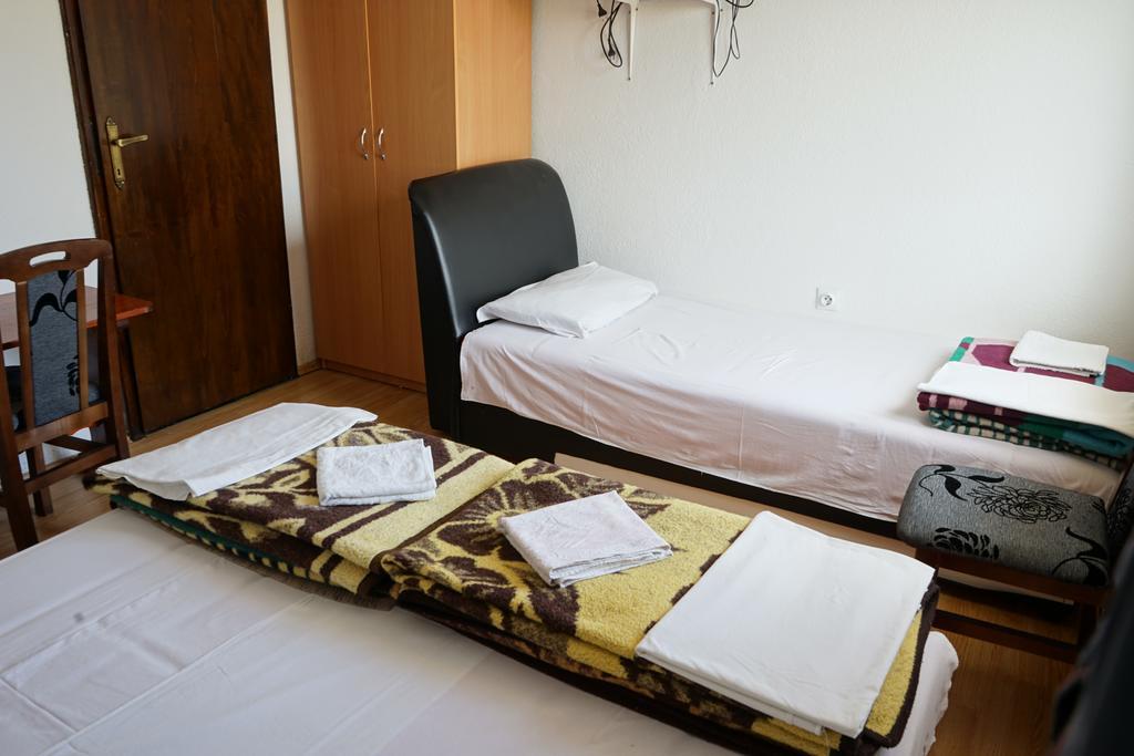 Lovac II Hotel Žabljak Buitenkant foto